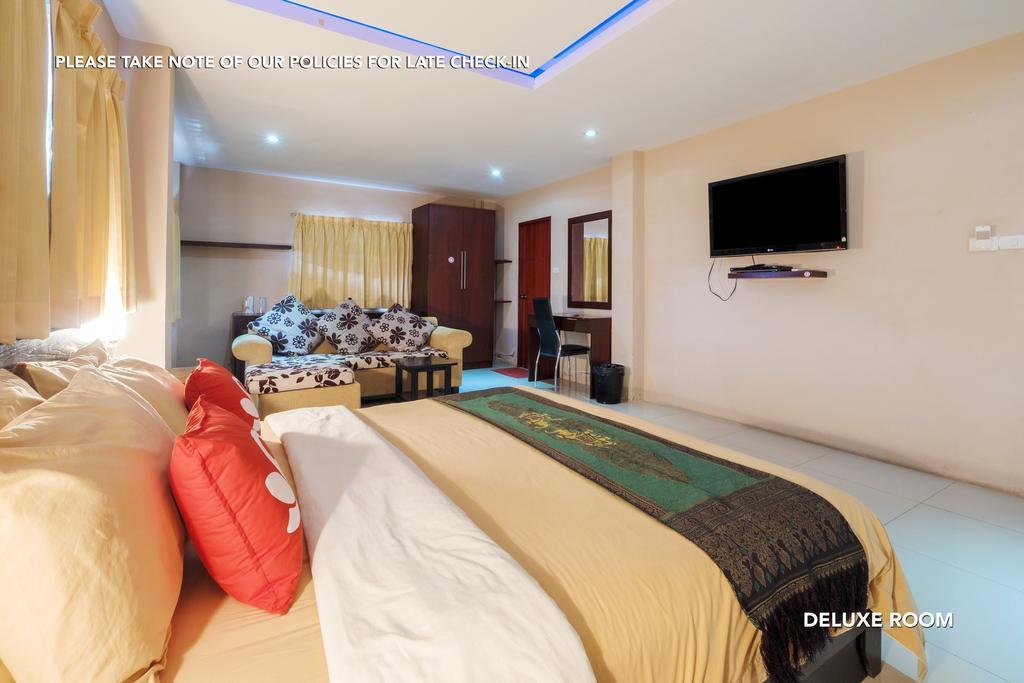 ZEN Rooms LK Metro Pattaya Buitenkant foto