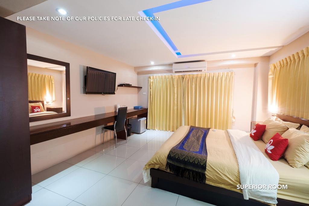 ZEN Rooms LK Metro Pattaya Buitenkant foto